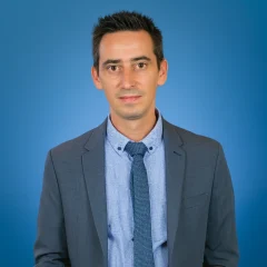Julien Moulin, Fondateur